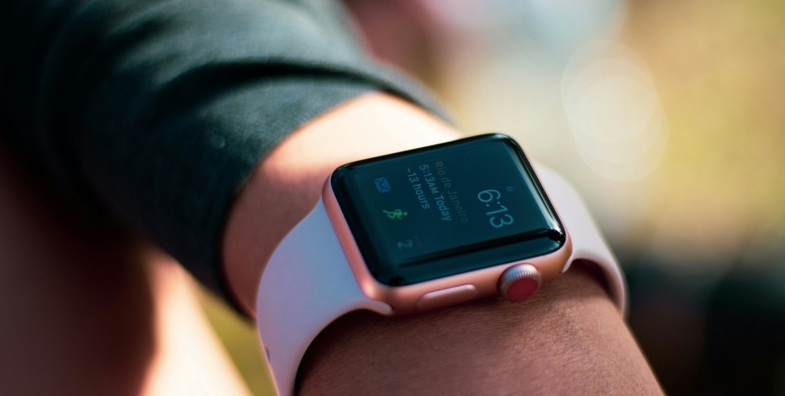 Smartwach am Handegelenk Smartwach am Handegelenk